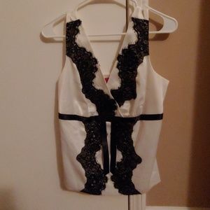 Sunny Leigh womens L